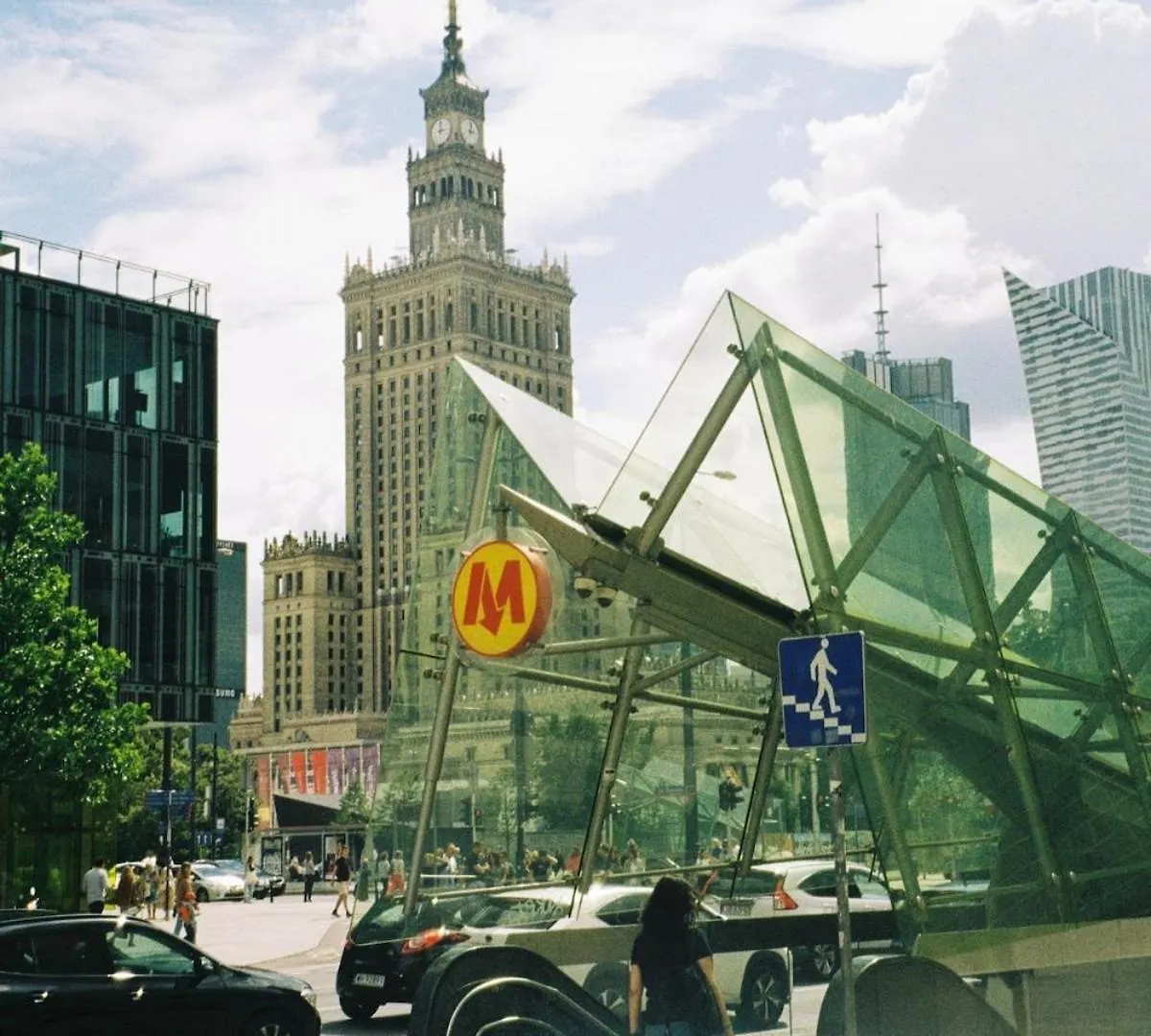 Warsaw City Center Apartment